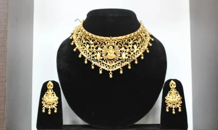 NEW SRI KUMARAN COVERING